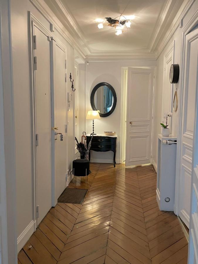 Two-Bedroom Apartment Champs-Elysees Parijs Buitenkant foto