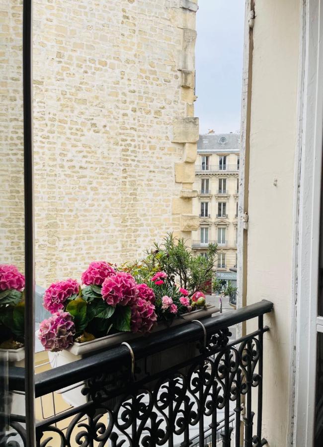 Two-Bedroom Apartment Champs-Elysees Parijs Buitenkant foto