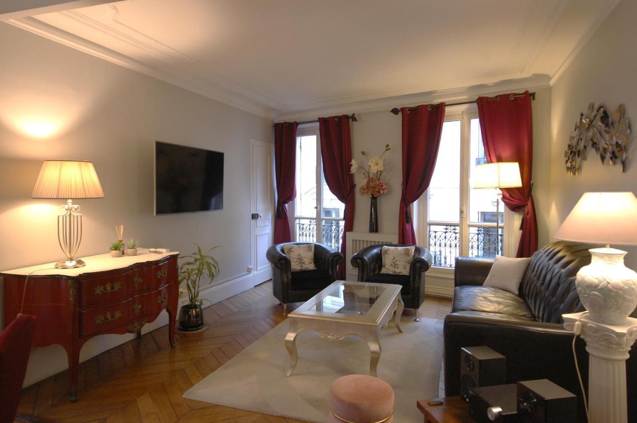Two-Bedroom Apartment Champs-Elysees Parijs Buitenkant foto